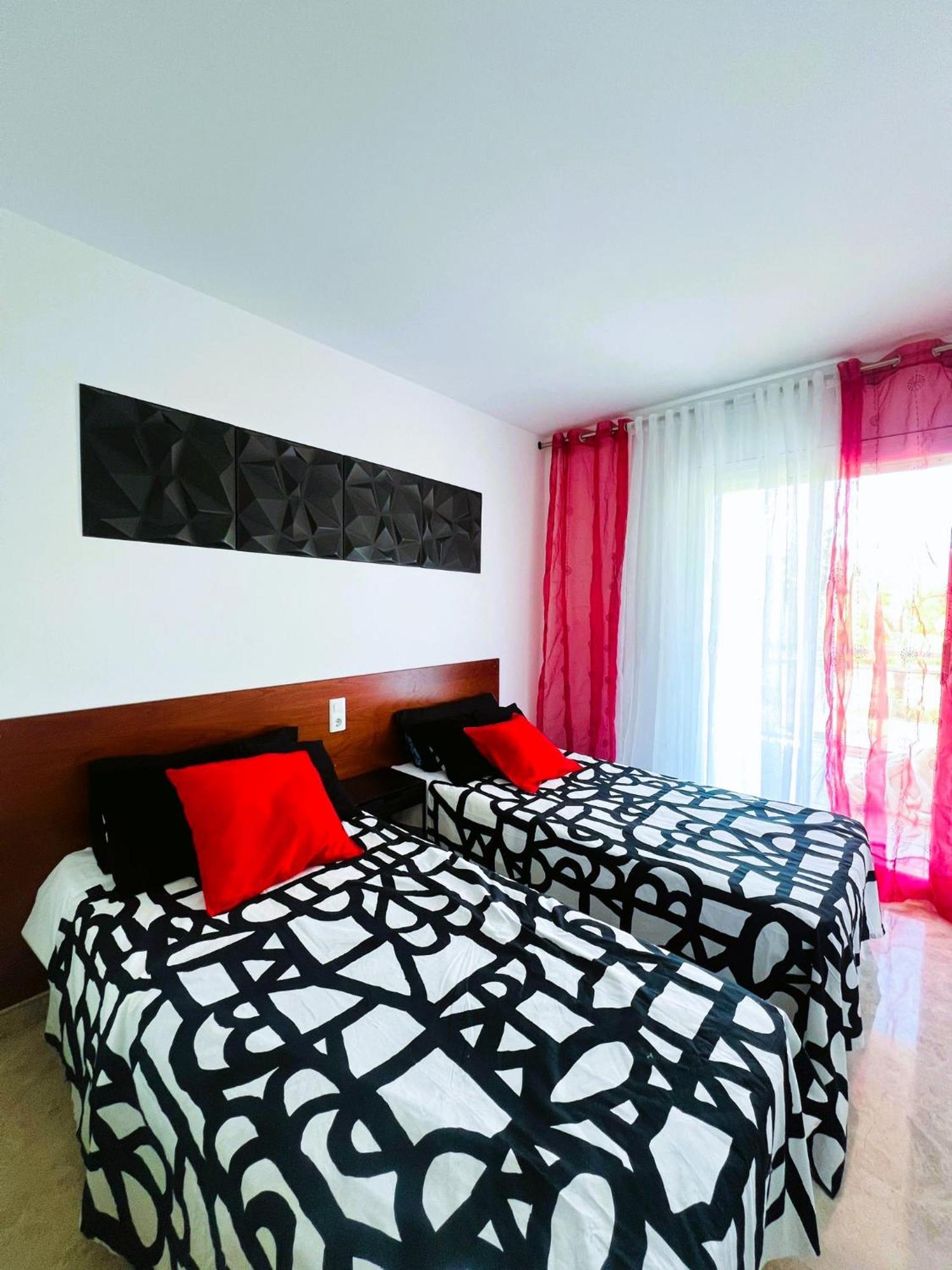 Apartment Ventura Park C- 3 *